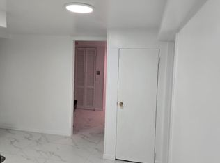 150-00 58th Ave #B, Flushing, NY 11355