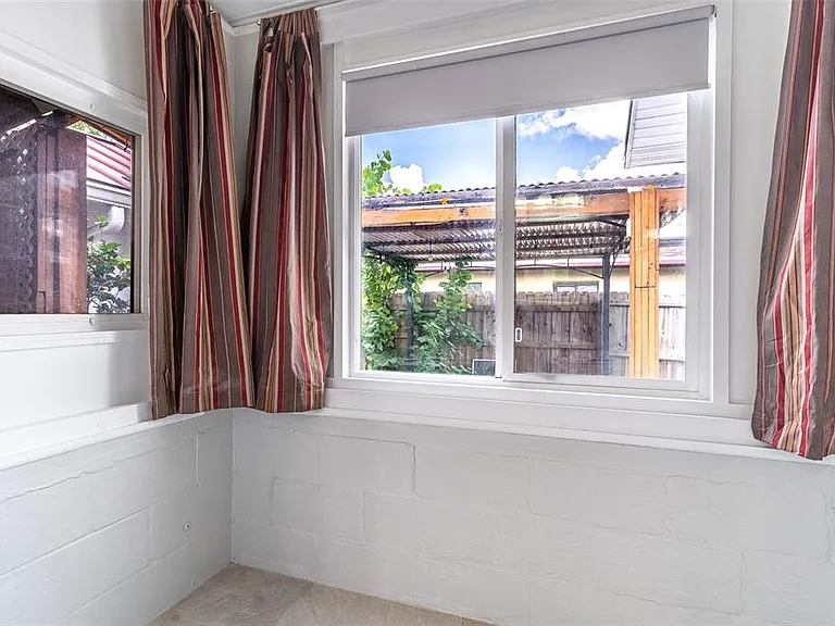 916 Cohassett Ave — Photo 12