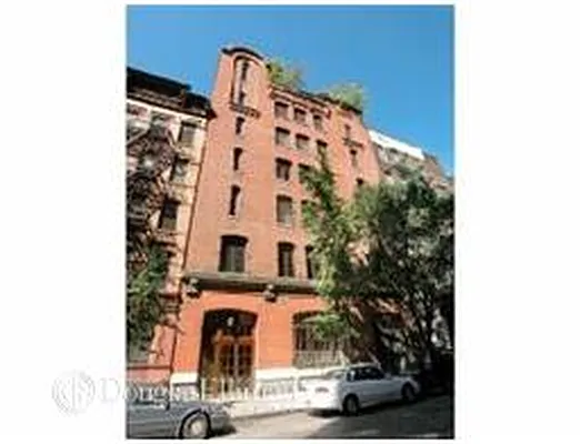 Sold by Douglas Elliman | media 14