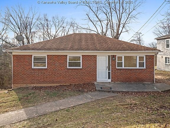 2nd image of 227 Westmoreland Dr