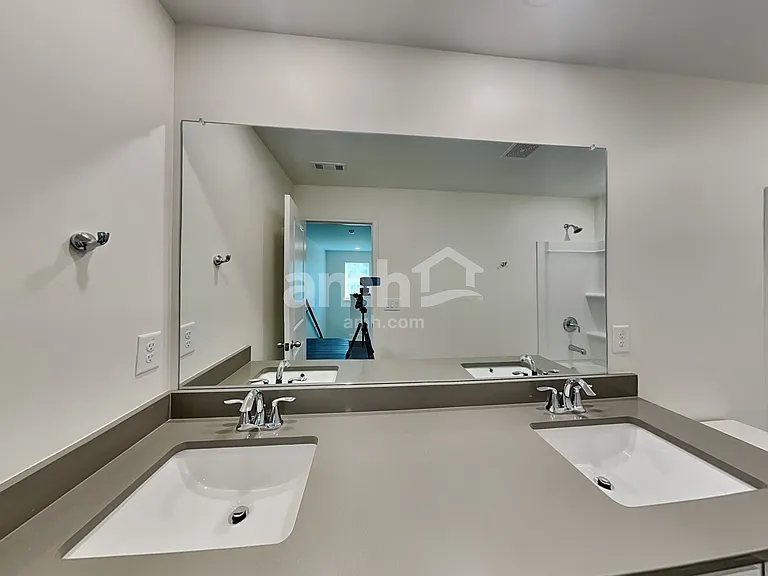 3741 Blackshear Pl — Photo 17
