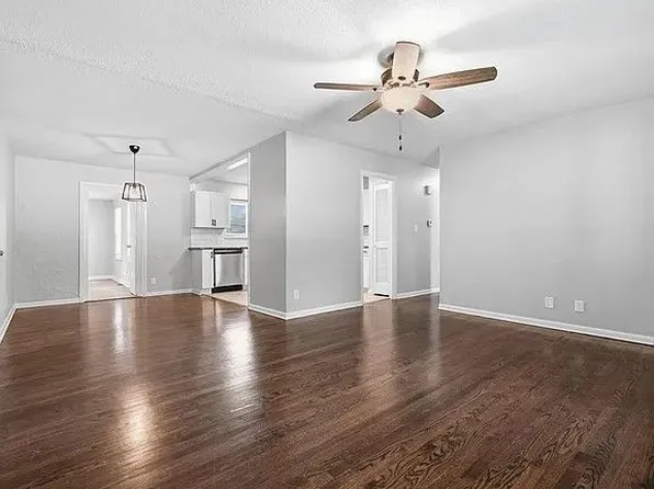 3920 S Crane St, Independence, MO 64055