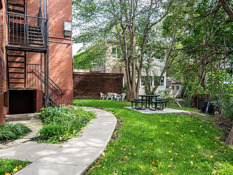 5 Glenavon Rd #B5 — Photo 13