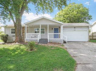 3208 W Water St, Springfield, MO 65802