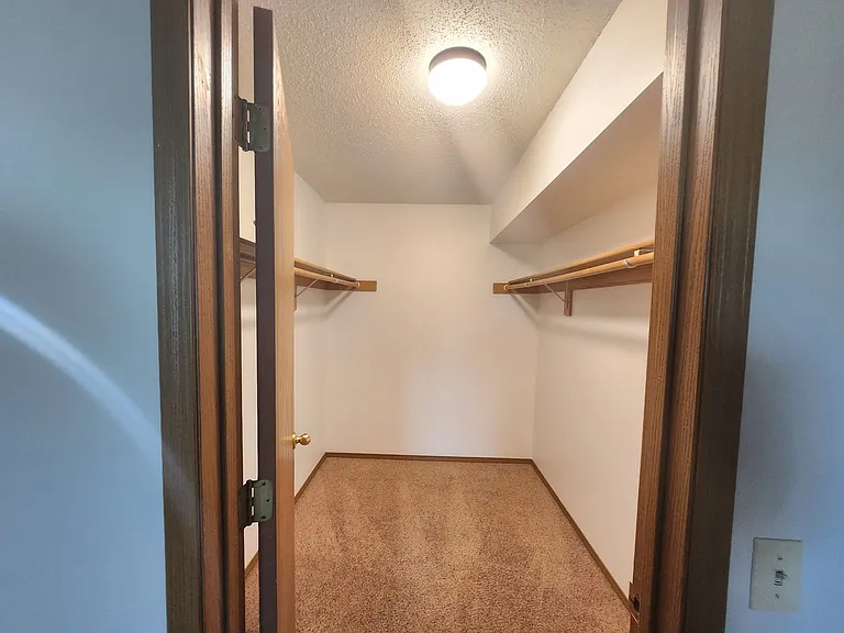 Chapelwood III Apartments — Photo 11
