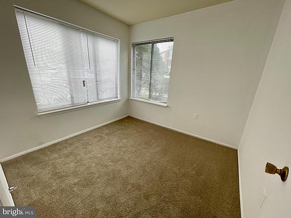 5th image of 18100 Chalet Dr #13-101