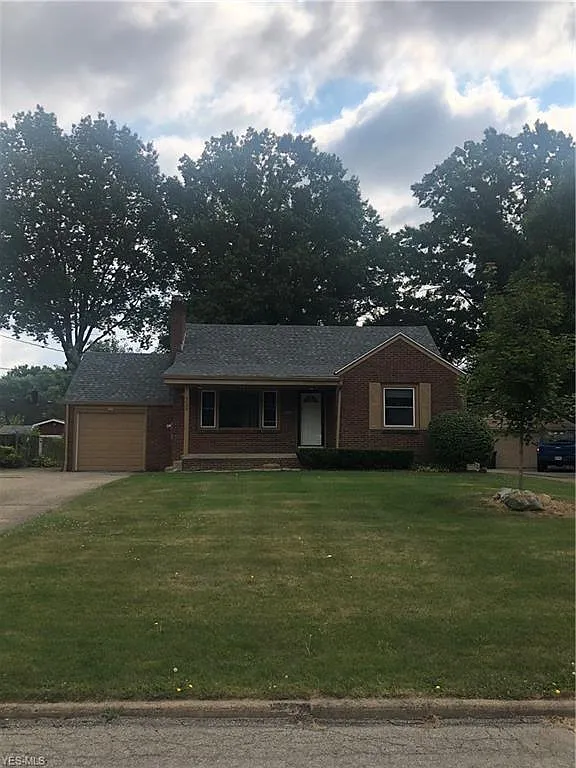 4639 Canterbury Ln photo 1