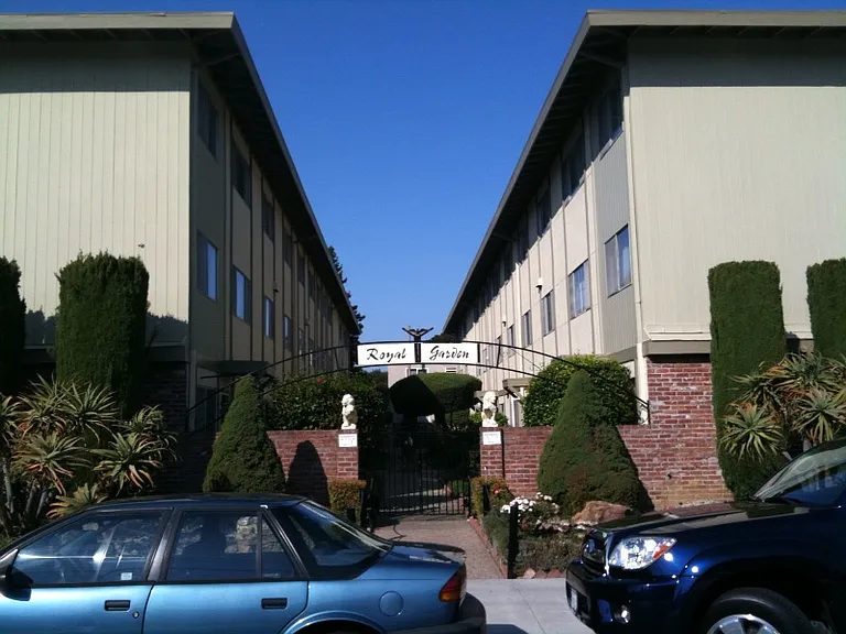 Royal Garden Apartment at 100 - 104 Elm Street
