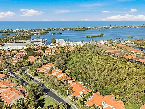 2nd image of 288 Woods Point Rd