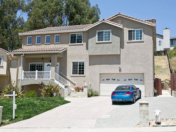 2nd image of 42 La Paloma Ct