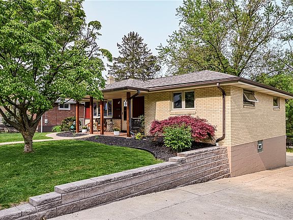 5th image of 108 Glenview Ave