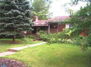 144 Castleton Dr, Reading, PA 19607