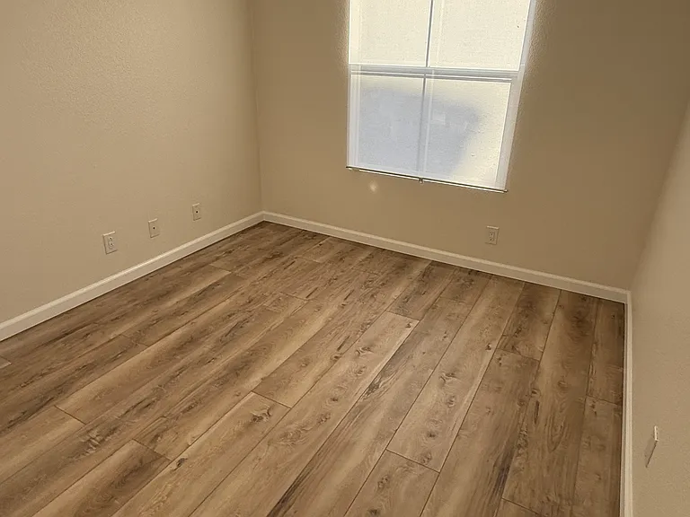 2207 Crescent Oak — Photo 11