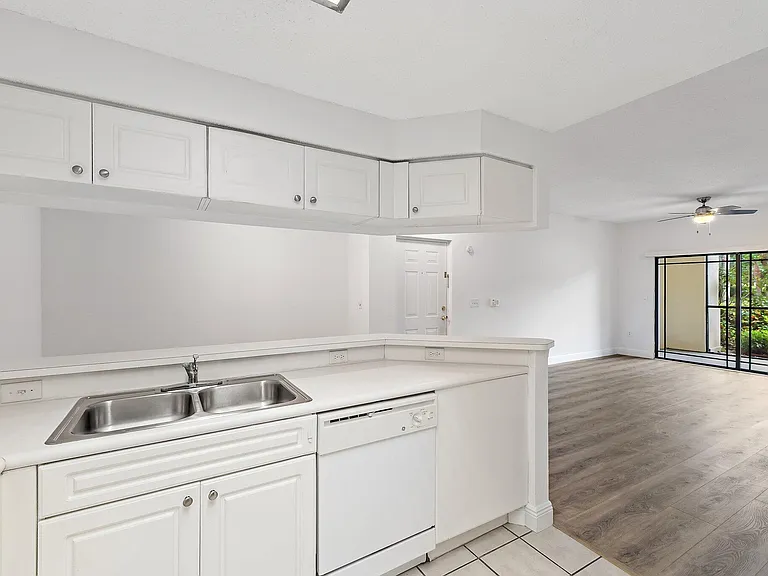 2730 Anzio Ct #106 — Photo 16