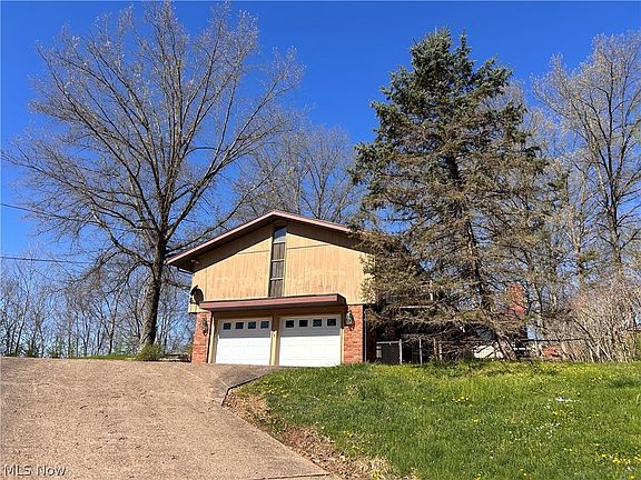 2nd image of 105 Colegate Woods Dr