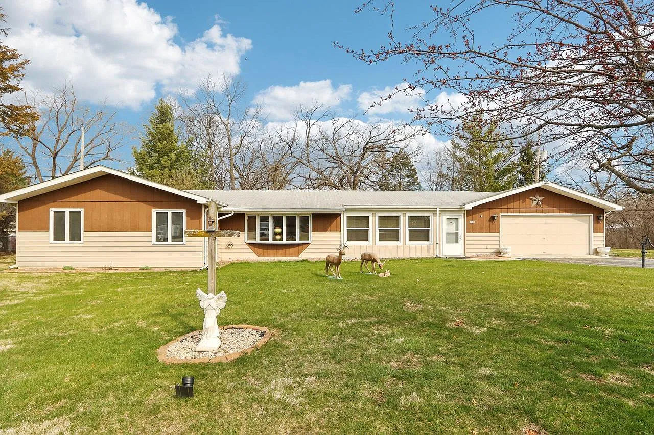 33606 Bohner DRIVE photo 1