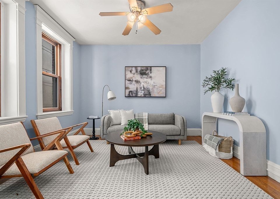 1st image of 8 Garrison St APT 501