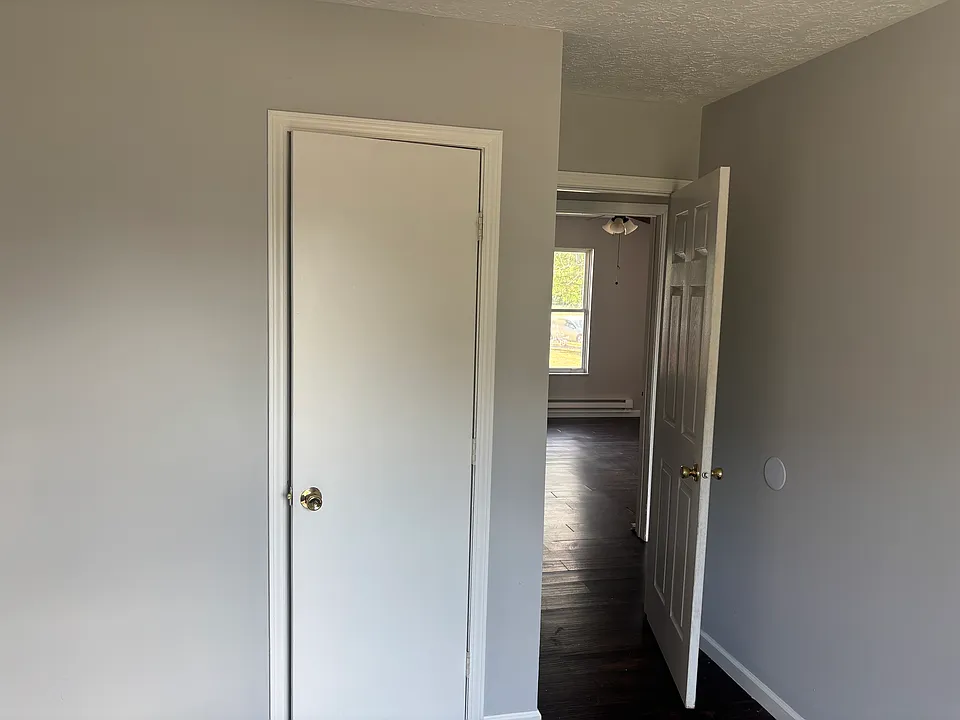 76 Hathaway Rd