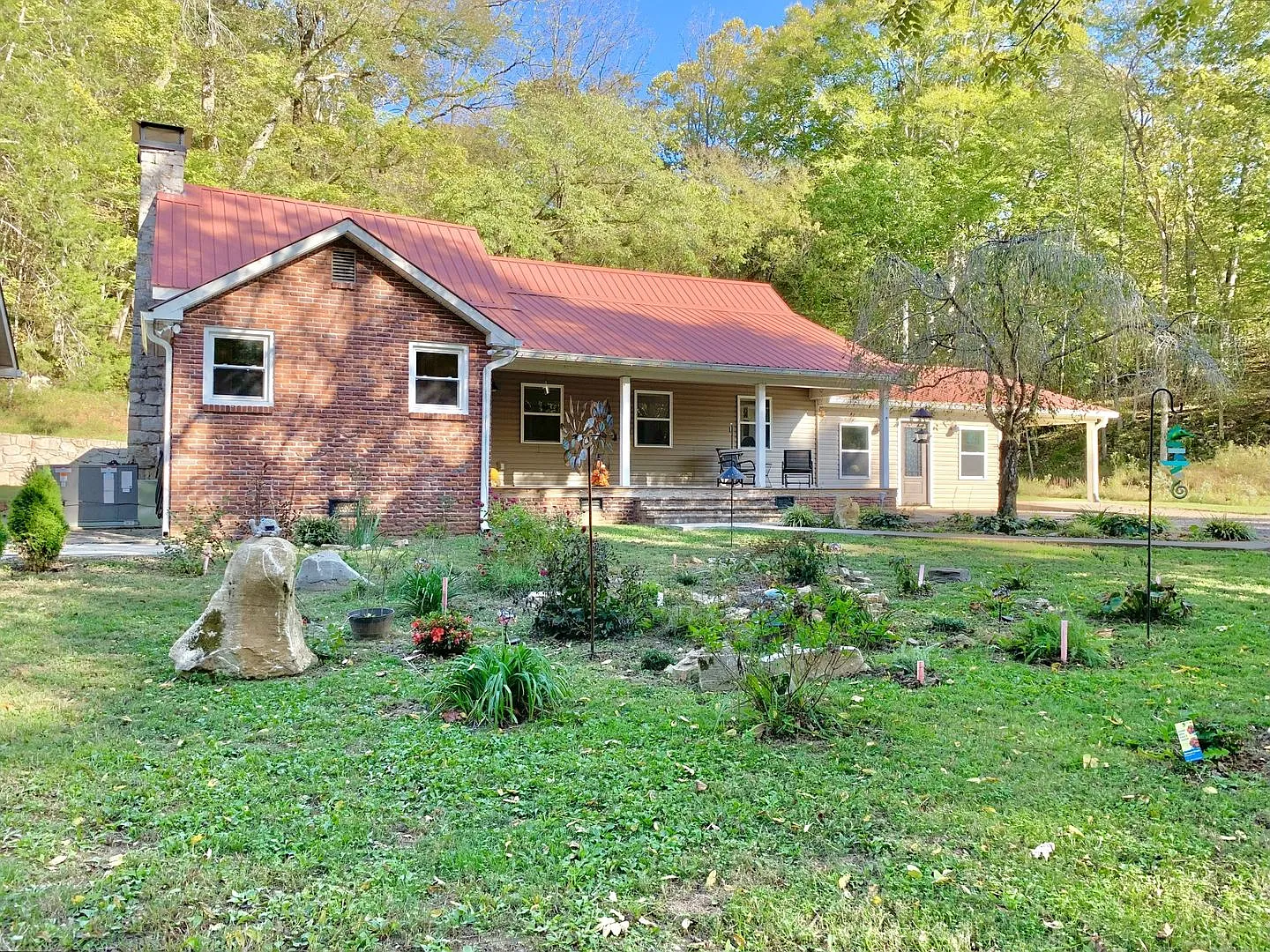 3979 Lem Davis Rd — Photo 4