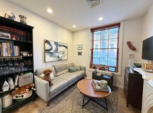 30 1st St #1, Brooklyn, NY 11231