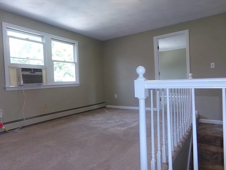 162 Middlesex Ave #1 — Photo 16