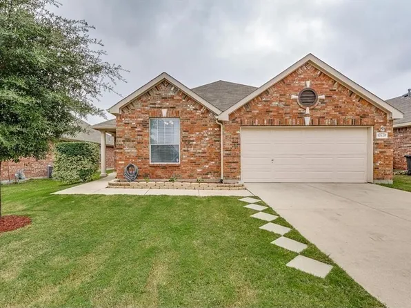 12128 Tacoma Ridge Dr, Fort Worth, TX 76244