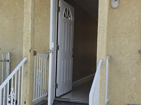 348 W 79th St #348, Los Angeles, CA 90003