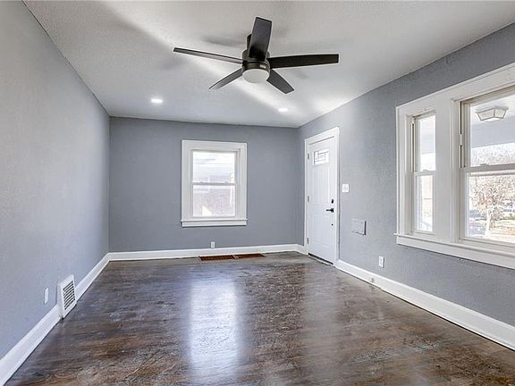 3rd image of 5154 Brookwood Ave