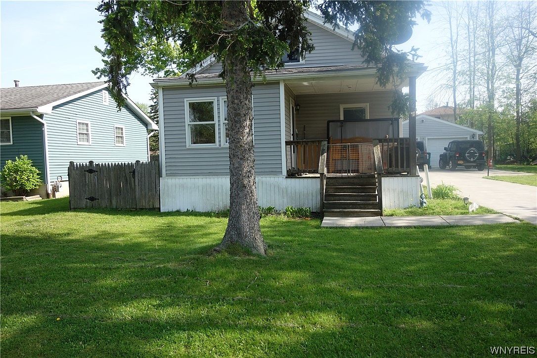 5043 Lynwood Ave, Blasdell, NY 14219 Zillow