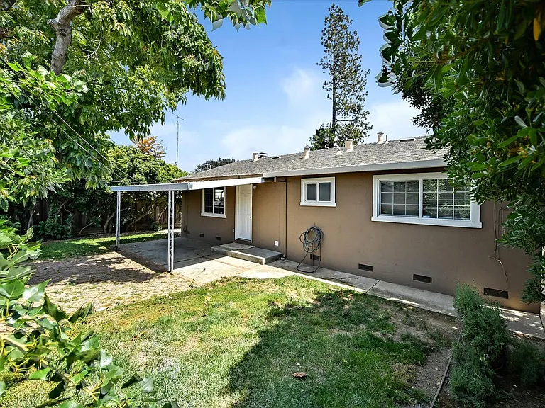 1411 Santa Fe Dr — Photo 32