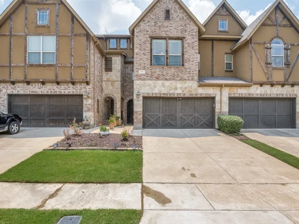 952 Brook Forest Ln, Euless, TX 76039