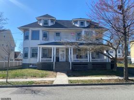 29 High St, West Orange, NJ