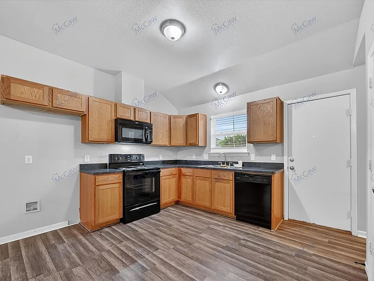 2312 Gilmer St — Photo 6