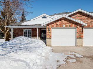 275 Huron St #4, Clearview, ON L0M1S0