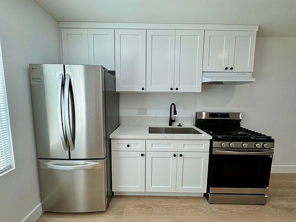 2nd image of 3832 Howard Ave #6