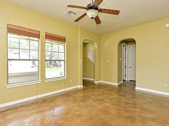 5th image of 13604 Caldwell Dr APT 39