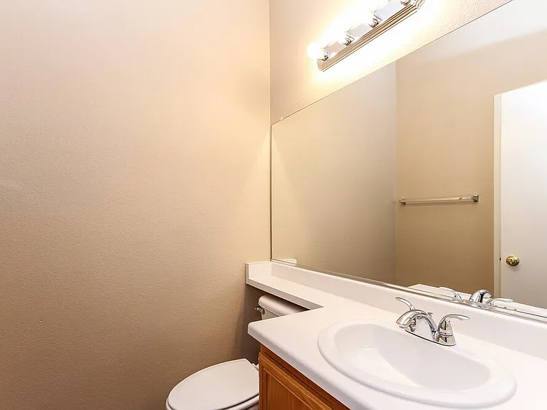 2422 Predera Ave — Photo 11