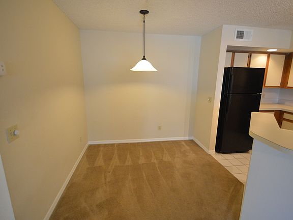 4th image of 4540 Commander Dr APT 2225