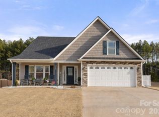 132 Double Creek Dr, Gaffney, SC 29341