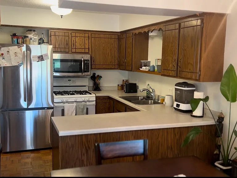 7351 France Ave N — Photo 15