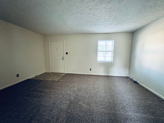 2nd image of 215 Fountain Dr
