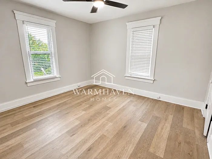 212 Gale St — Photo 16