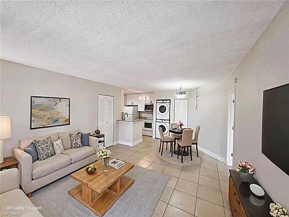 3rd image of 142 Santa Clara DR #5