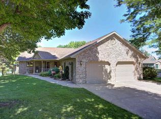 N5521 Saint Catherines Bay Rd, HILBERT, WI 54129