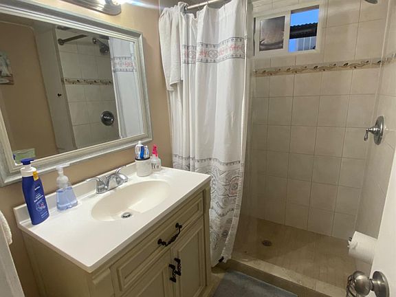 3rd image of 1530 Armstrong Avenue #76