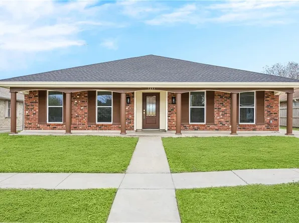 7231 Camberley Dr, New Orleans, LA 70128