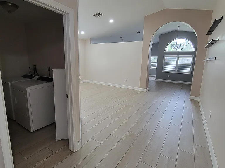 13847 NW 22nd Ct — Photo 4