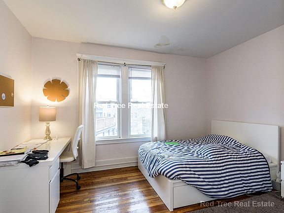 4th image of 231 Chestnut Hill Ave #2