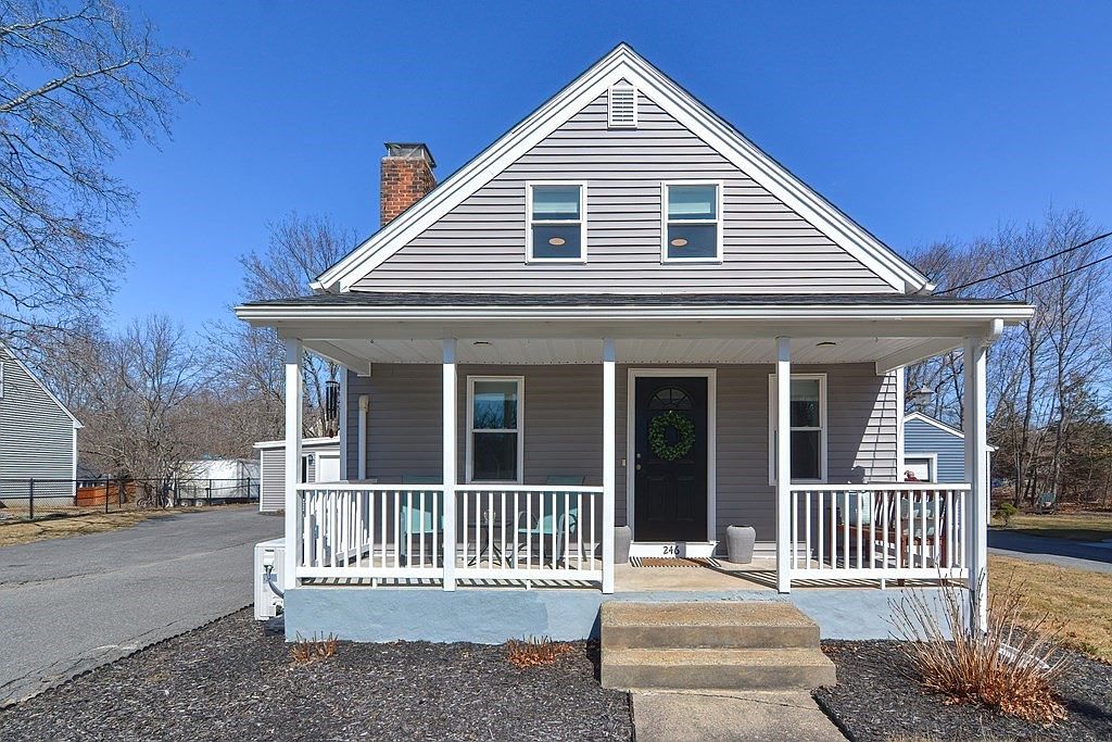 246 Thurber Ave, Attleboro, MA 02703 Zillow