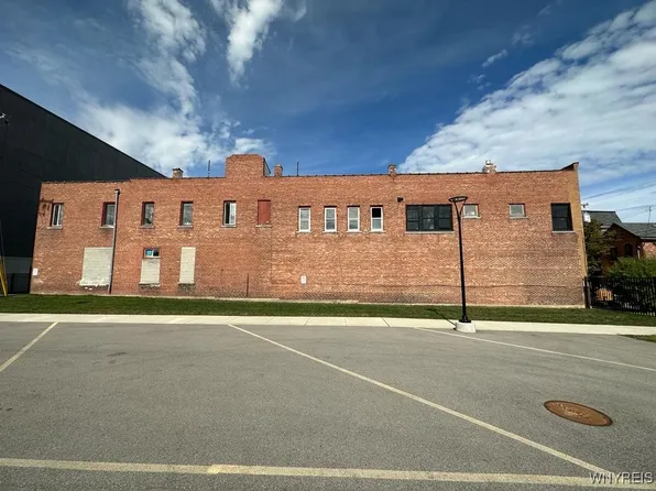 260 Plymouth Ave, Buffalo, NY 14213